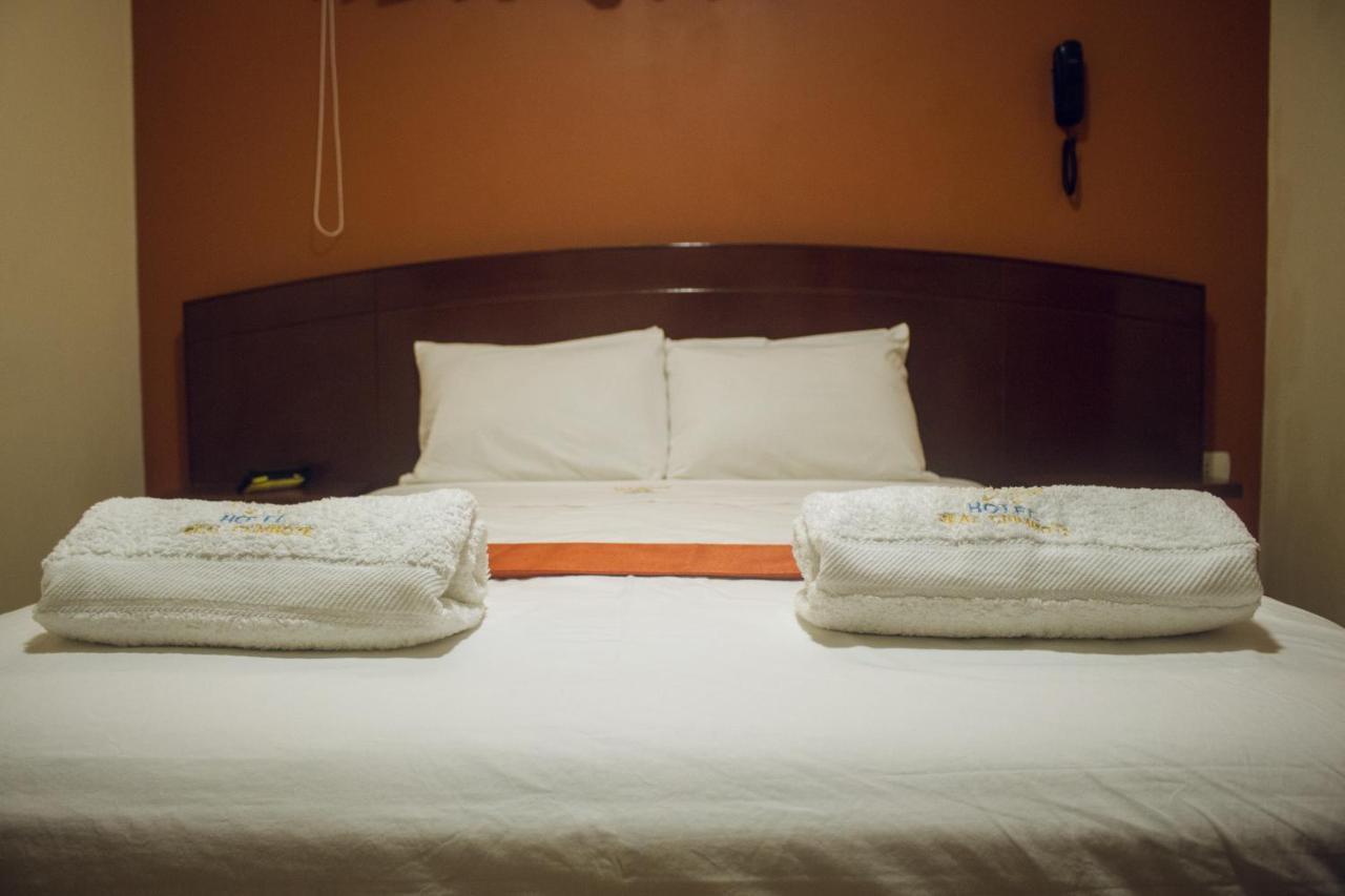 Hotel Real Chimbote Buitenkant foto