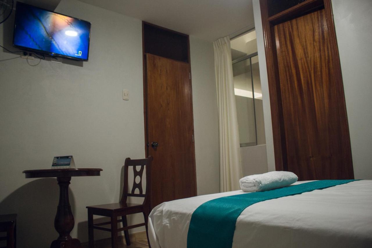 Hotel Real Chimbote Buitenkant foto